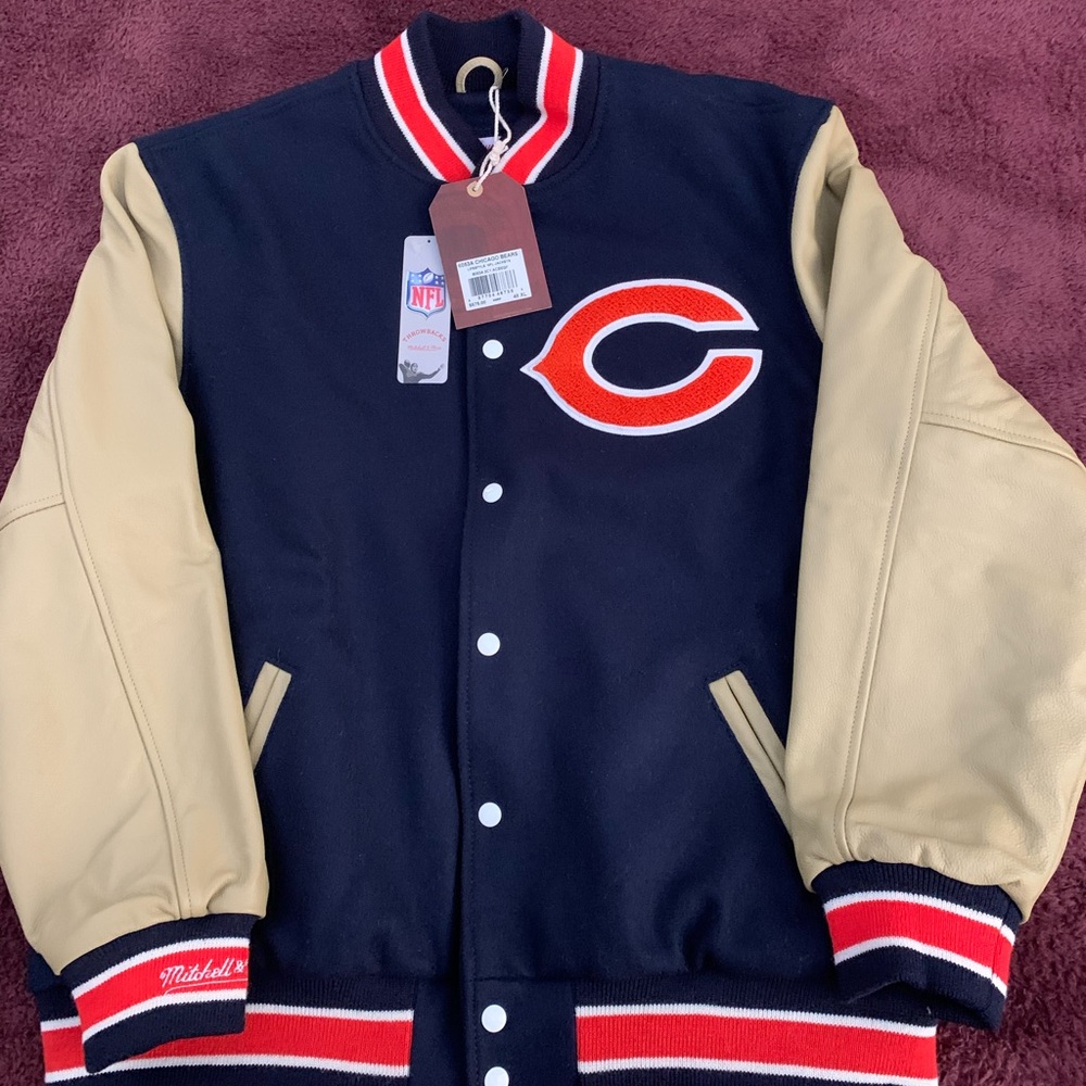 Men’s Mitchell and Ness Chicago Bears Varsity Jacket XL